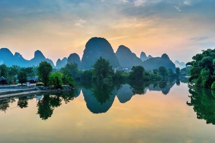 绿色智慧精密